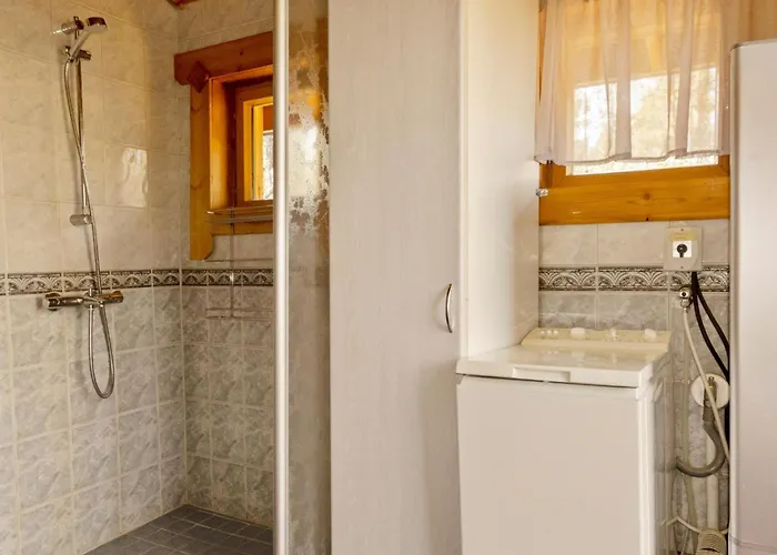 度假居 Hirsikoto By Interhome 萨利色尔卡